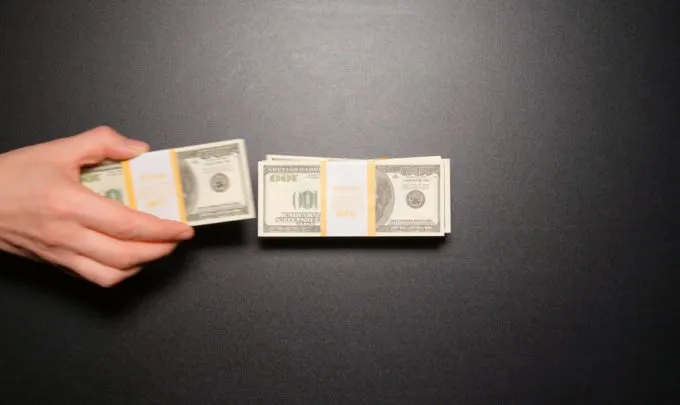 IMF discusses penalty interest on cash