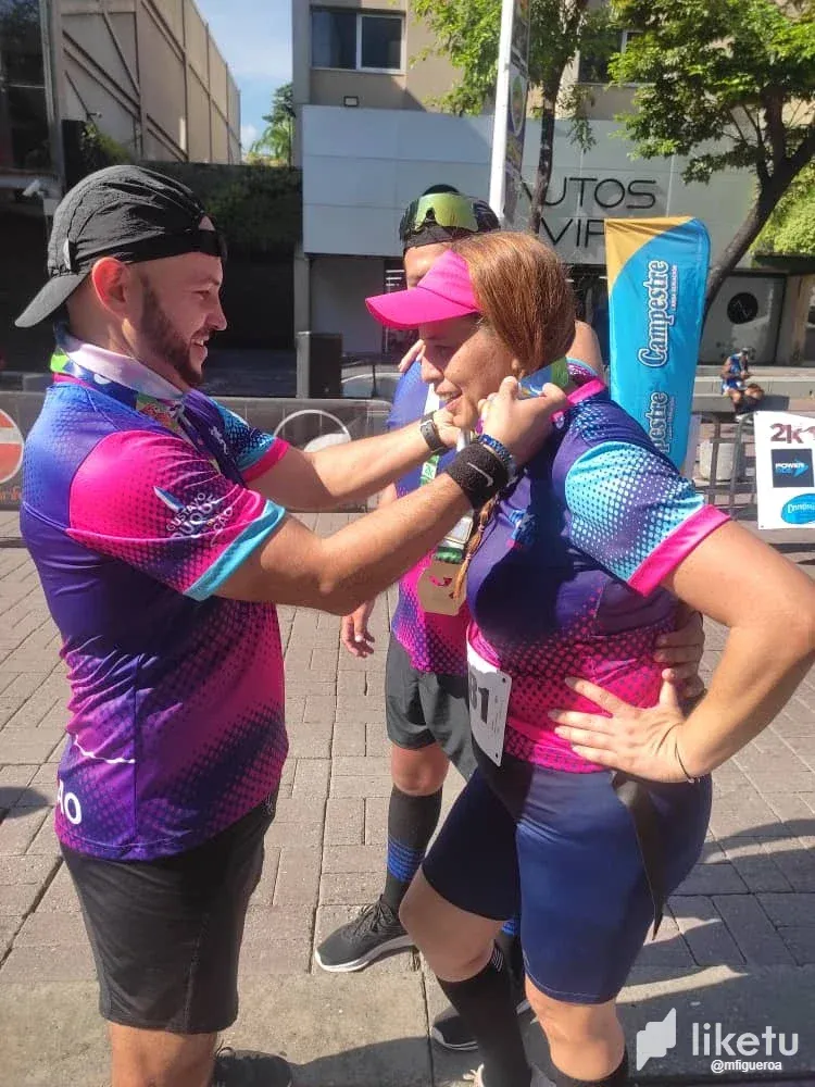 clvabifaz001x8hszccmod450_Media_Maratonista_21k_Automercados_Plazas.webp
