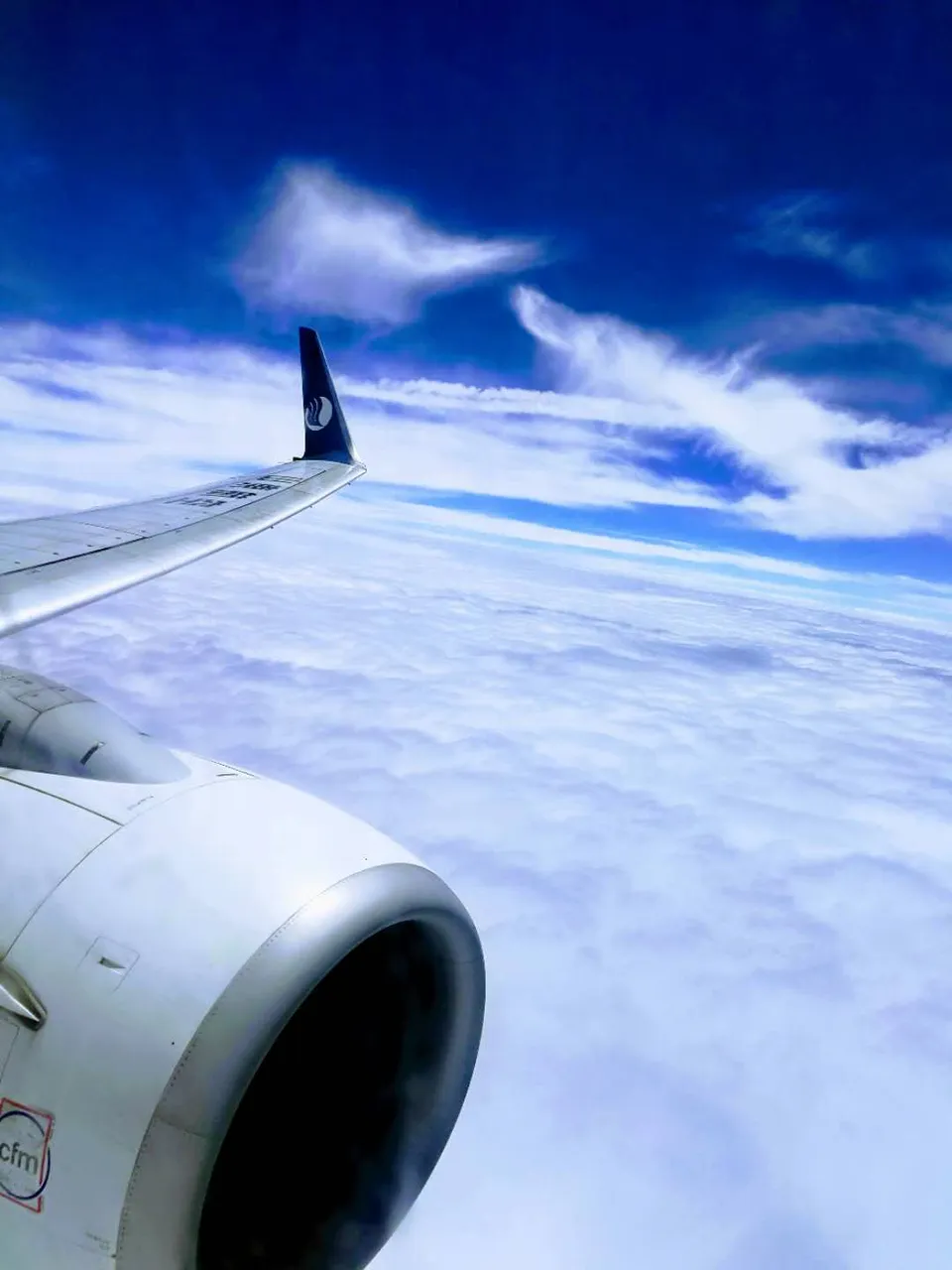 山航波音737机翼-桂林游记图1.jpg