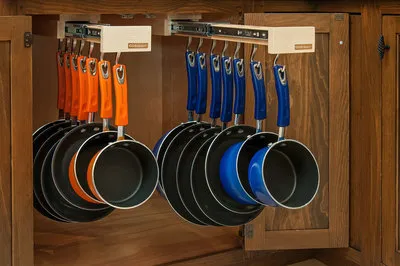 3089_glideware_cabinet_cookware_storage__24468.1408230219.400.400.jpg