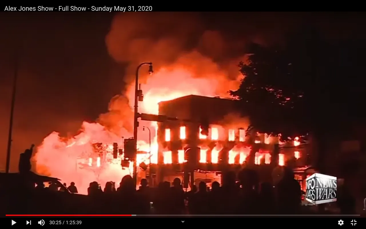 BURNING DOWN BUILDINGS Screenshot at 2020-05-31 17:55:33.png