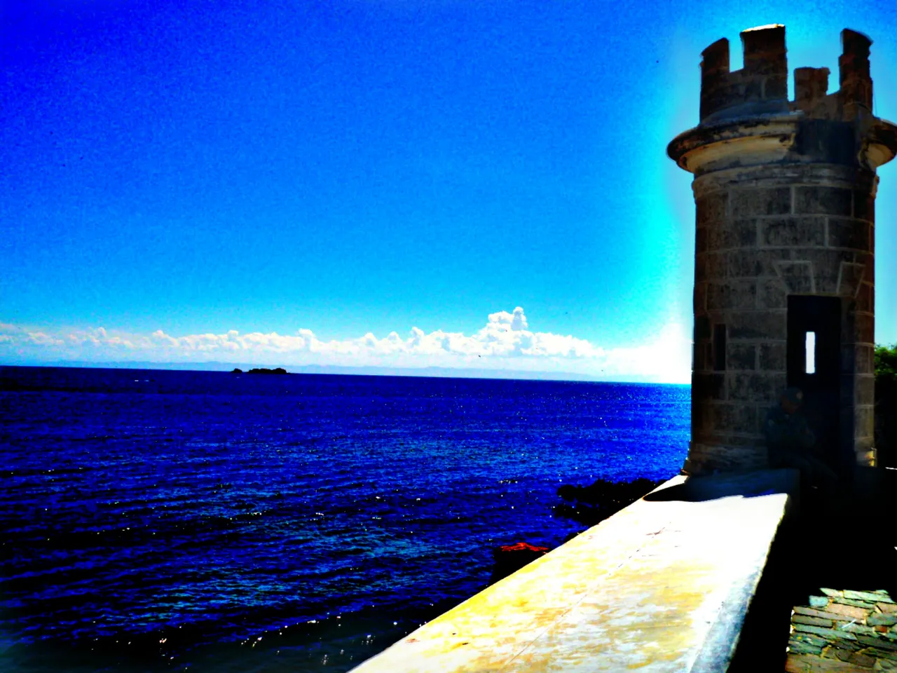 PicsArt_04-09-05.53.43.jpg