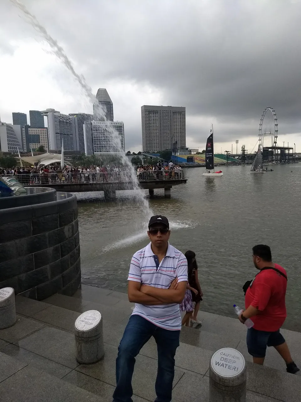 ALOK photo merlion.jpg