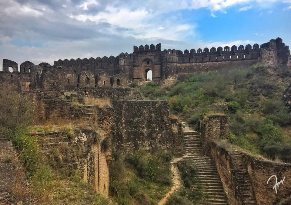 jhelum in pakistan.jpg