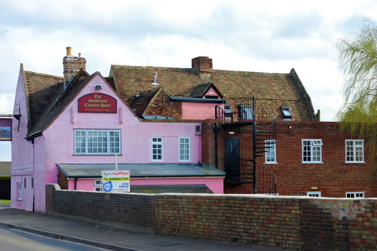 hotel rear view.jpg