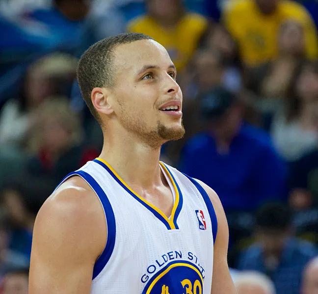 Stephen_Curry_close_up.jpg