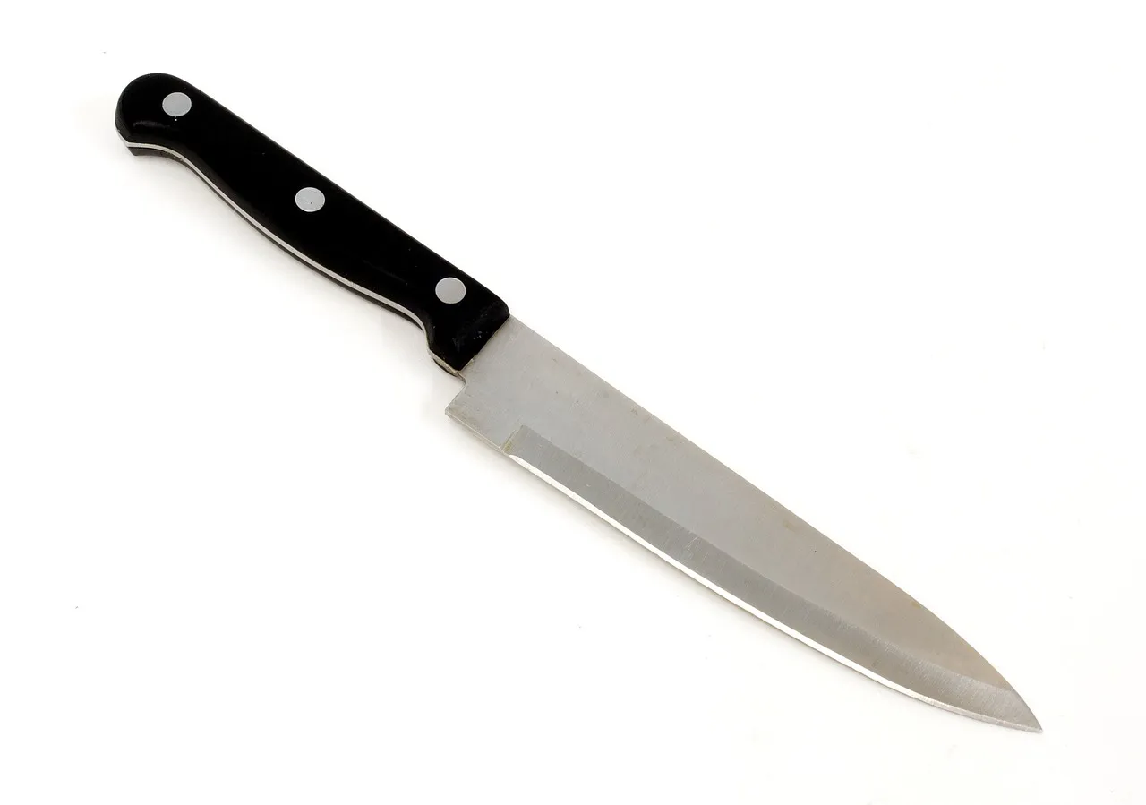 Don't do this as a knife defense.jpg