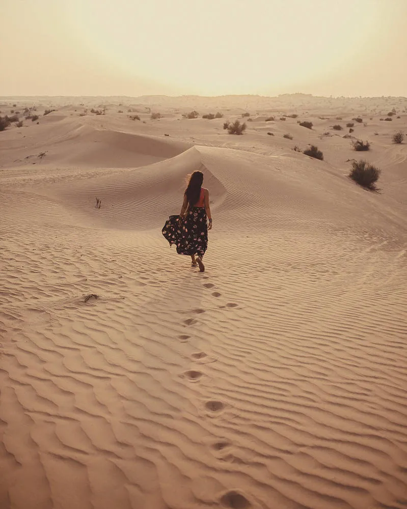 dubai_desert_by_vampire_zombie_dbtyfqvpre.jpg