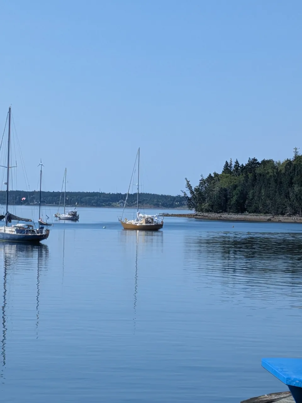 makina-at-lunenburg-mooring.jpg