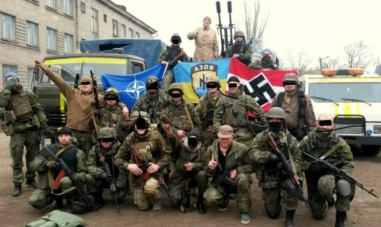 Neonazis-ukraine-2006752528.jpg