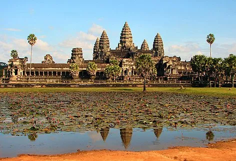 472px-Angkor_Wat-2833234435.jpg