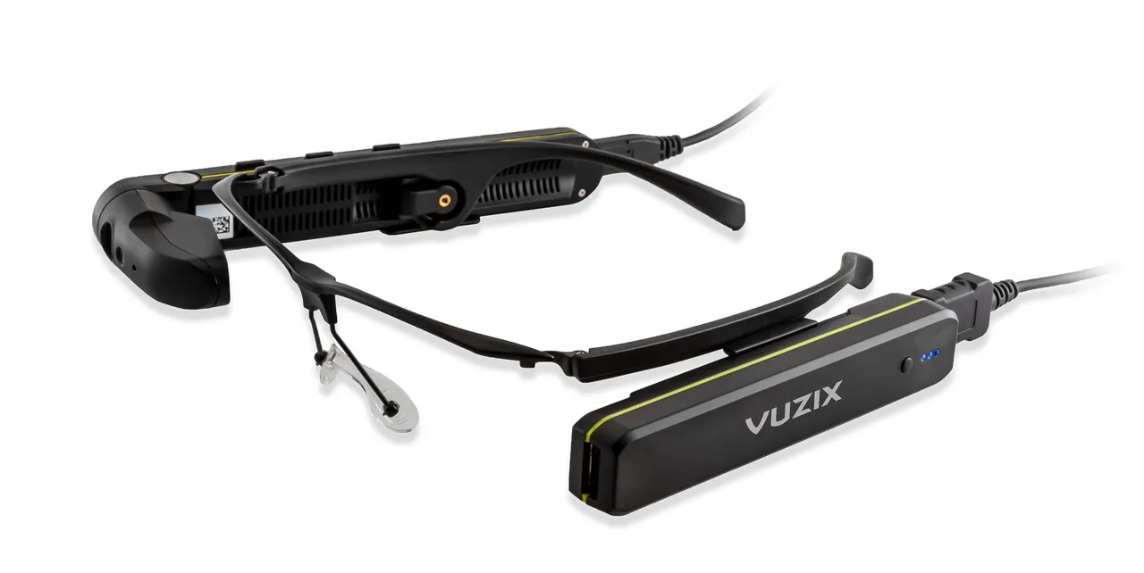 Vuzix M300XL-2.jpg