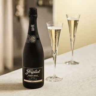 Freixenet-CordonNegro-Brut.jpg