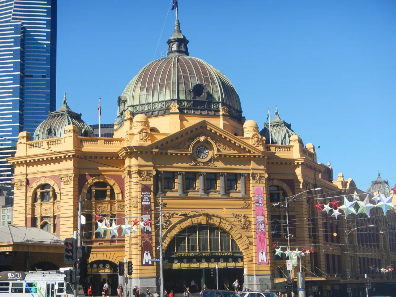 Flinder Street Station.jpg