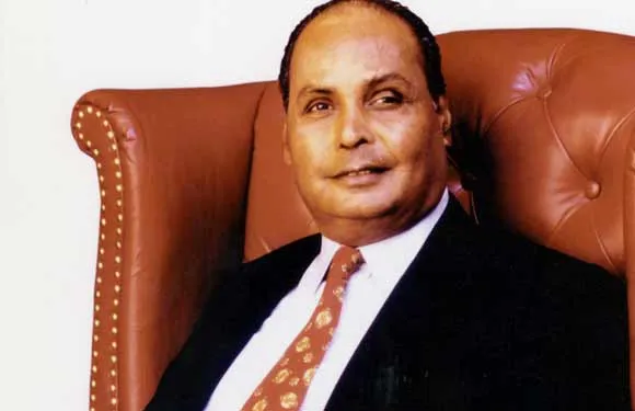 dhirubhaiambani_1386316596.jpg