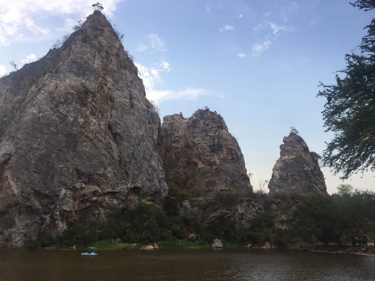 Khao Ngu Stone Park1.jpg