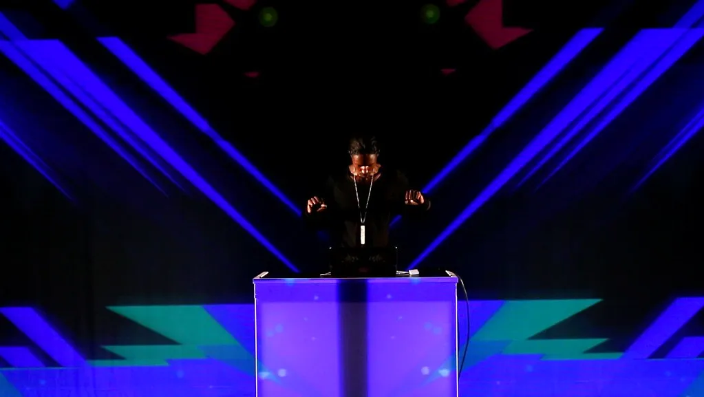 VISUAL COMPOSER PERFORMANCE // WILLPOWER STUDIOS