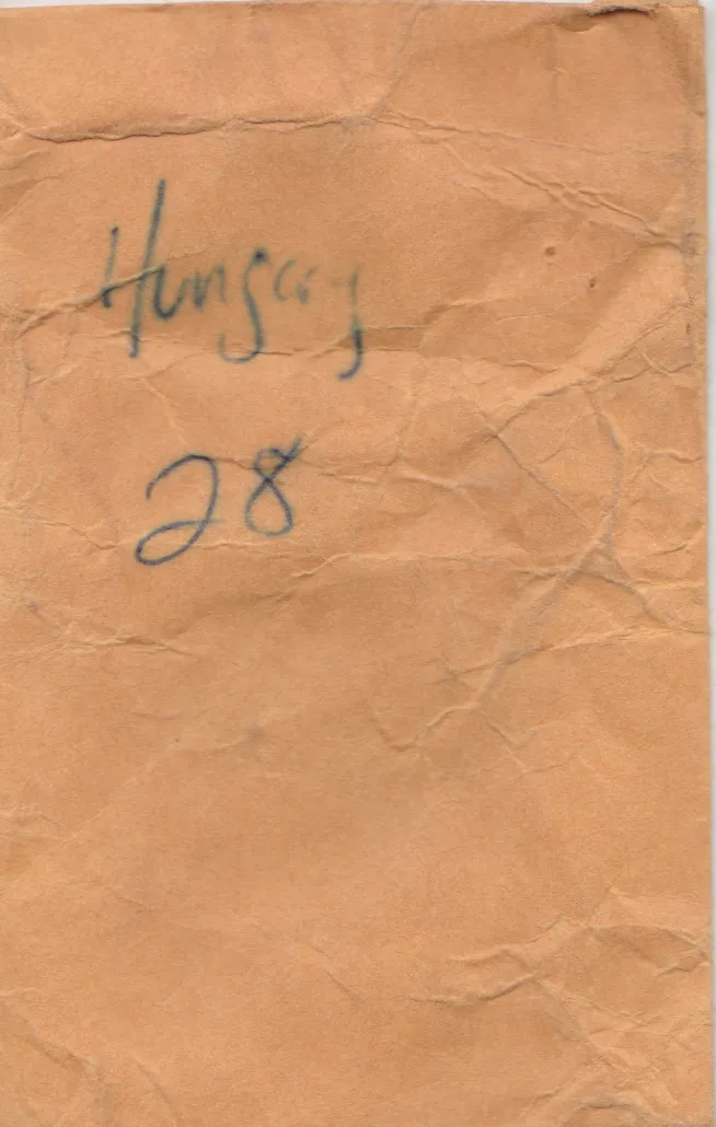 2004-09 - WOLBI NY - Hungry, Room 28, Key Envelope, 2pics-2.png