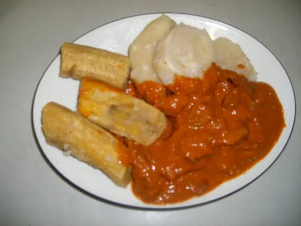 288614_Yam_and_Owo__Traditional_EDO_food___jpg7dd1c3fb285b6655fb5e72946d7f1c77.jpg