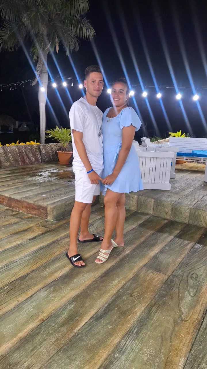 IDZJpVxVd9NqqGDP_20241002_230352.webp