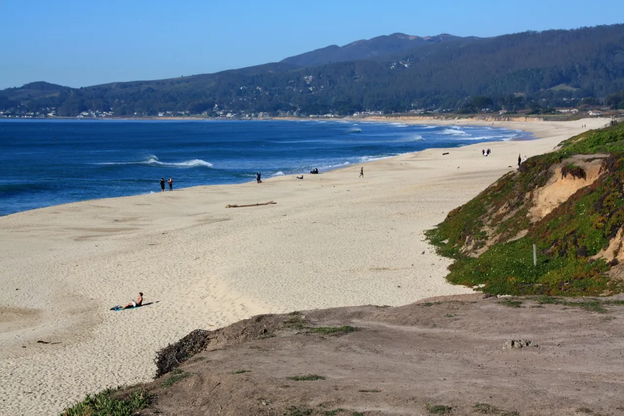 Half Moon Bay State Beach.jpg