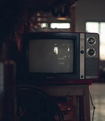 classic-crt-tv-device-2251206 1.jpg