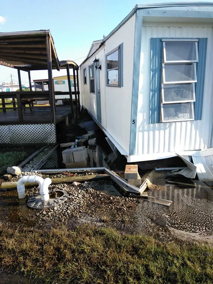 florence damage mobile home.jpg