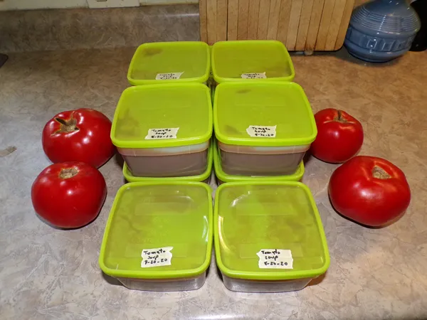 Tomato soup  10.5 pints crop August 2020.jpg
