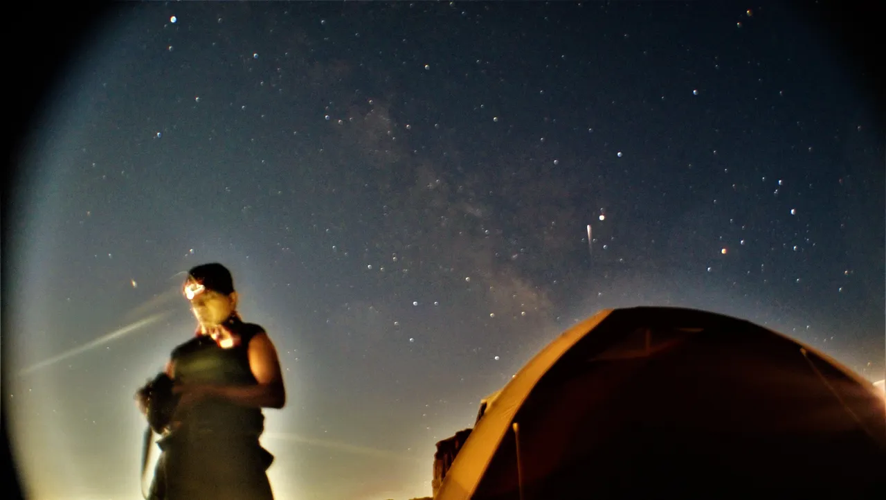 milkyway in monument valley a.jpg