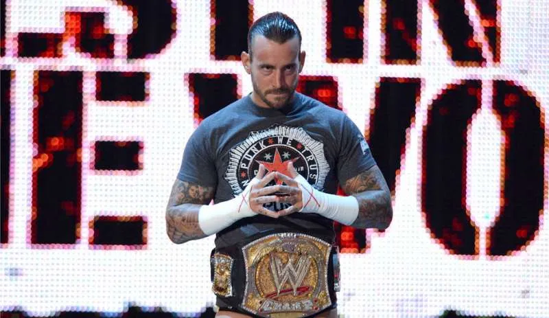 cm-punk-wwe-champion-2-1495119185-800.jpg