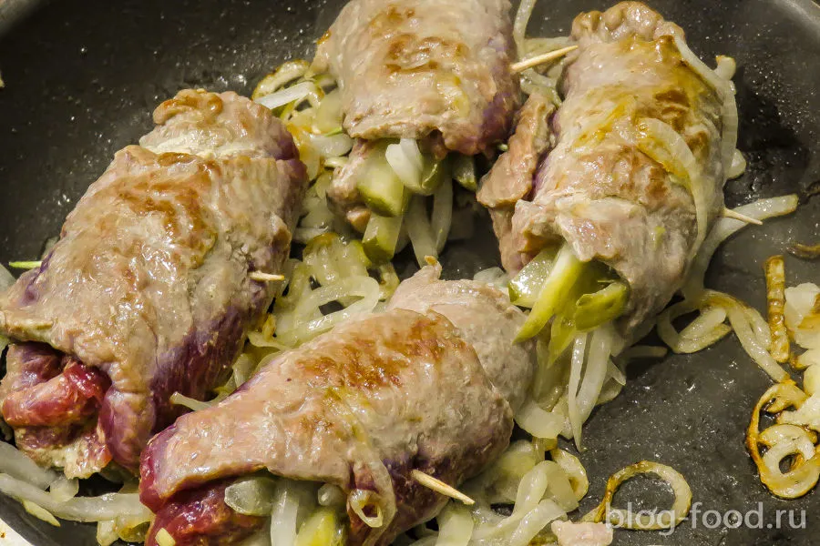 Beef Rolls with pickles