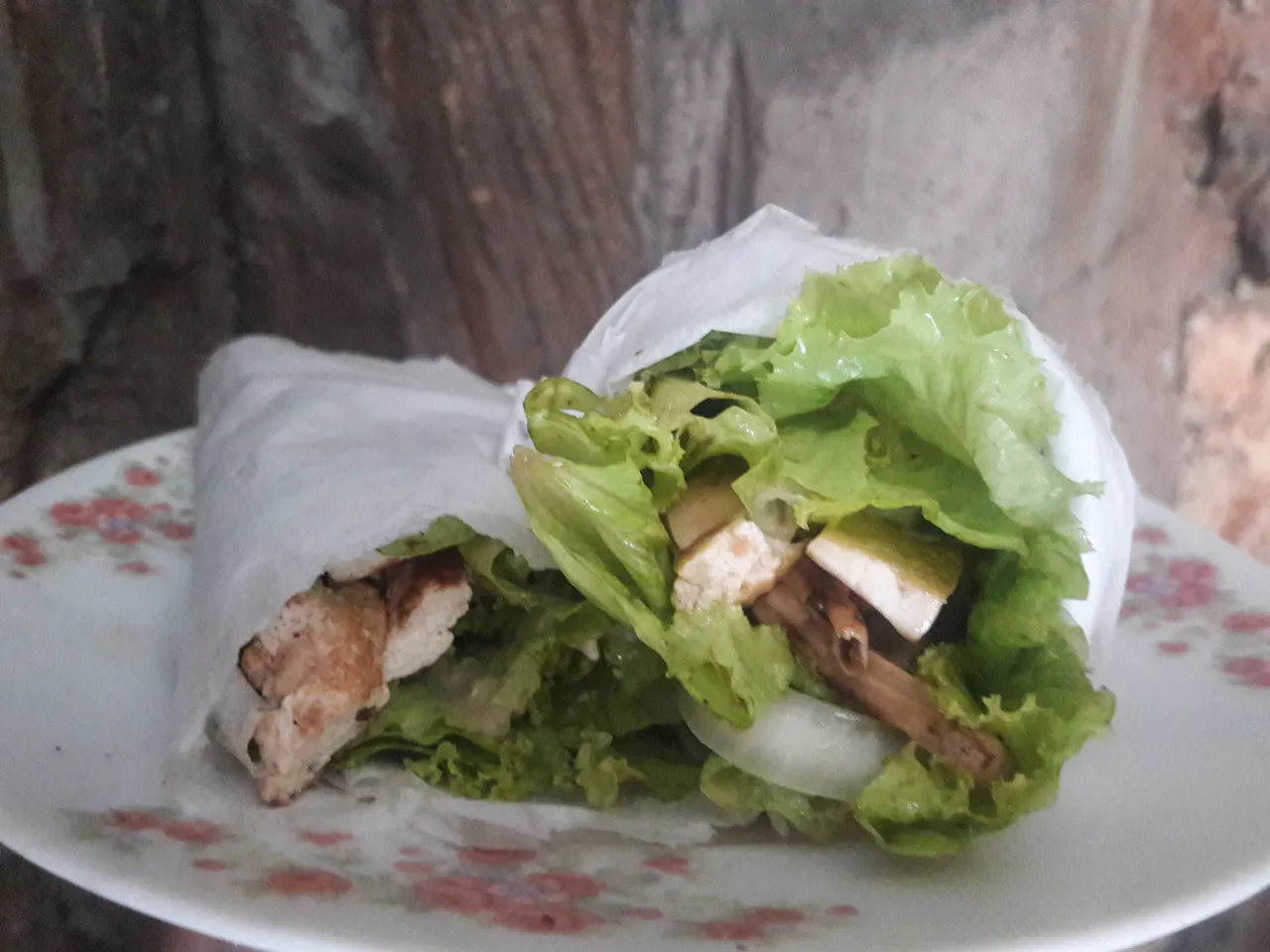 lettucewrap.jpg