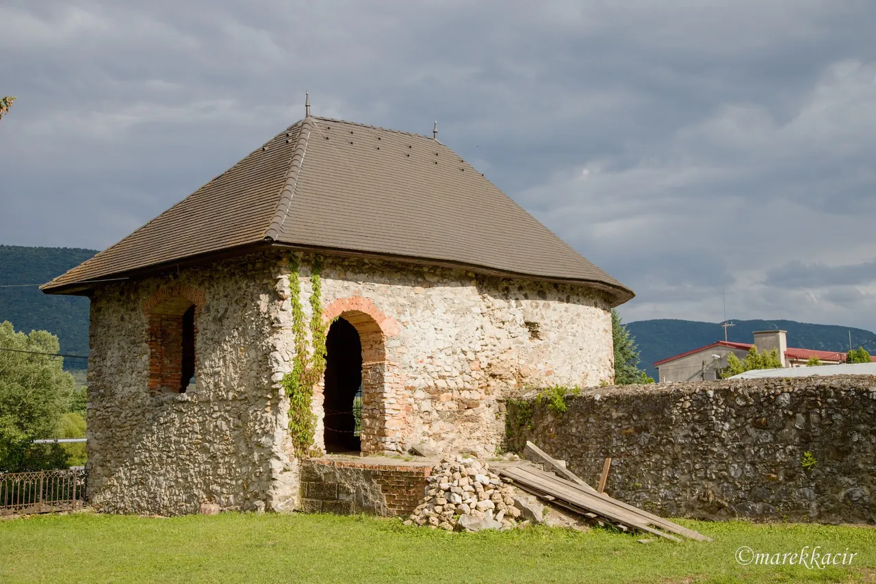 Water Castle Štítnik