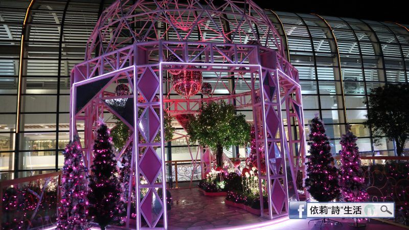 new-town-plaza-xmas-1.jpg