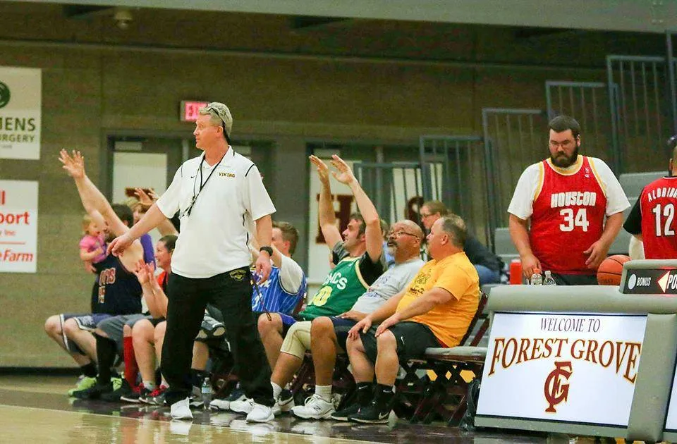 FGHS Basketball Coach Greg Evers 18447600_1216746881787196_6047780271940485927_n.jpg
