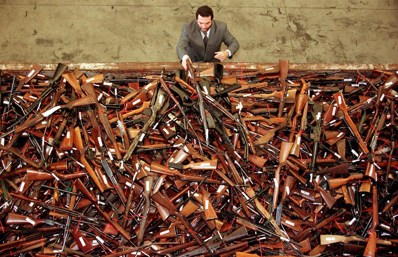 150721-port-arthur-gun-control-854a_c5ced8f7cd000ccee399b6684fbdf787.nbcnews-ux-2880-1000.jpg