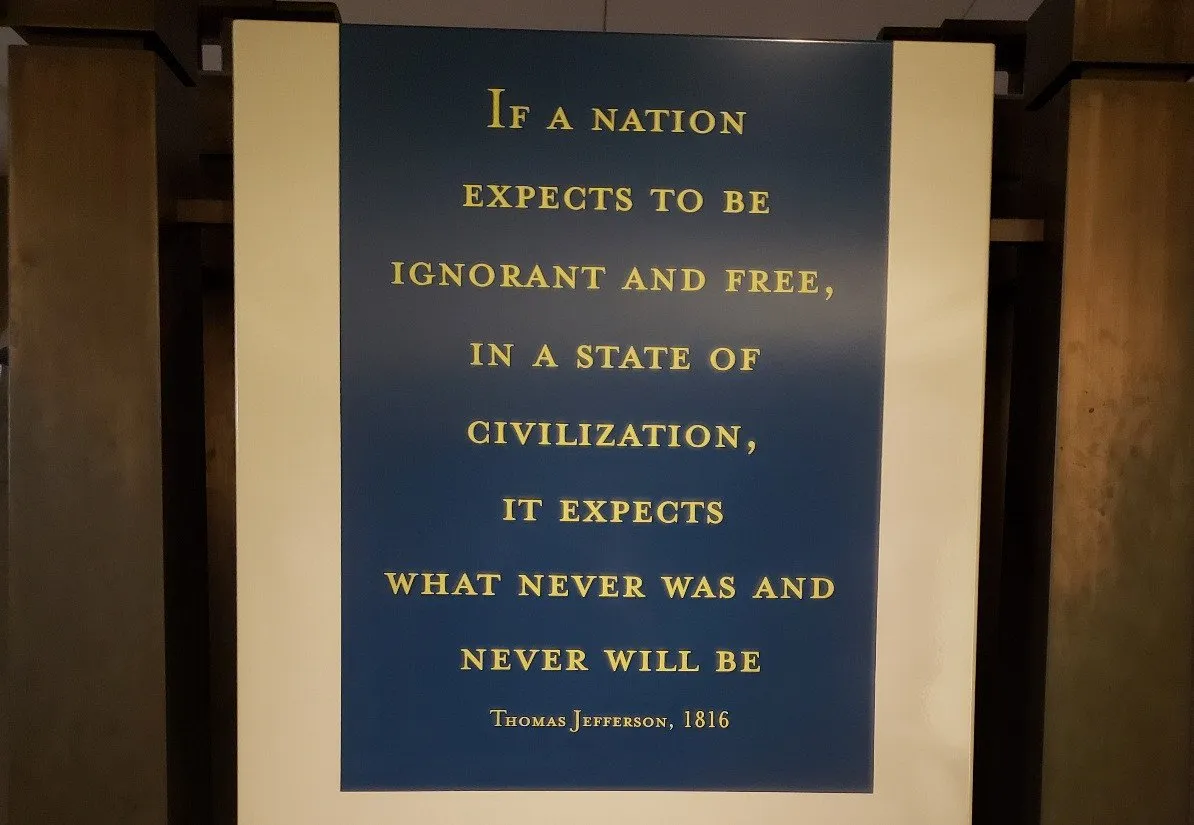q183io.jpg