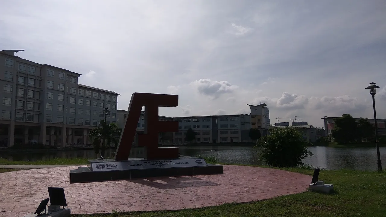 vo9i82.png