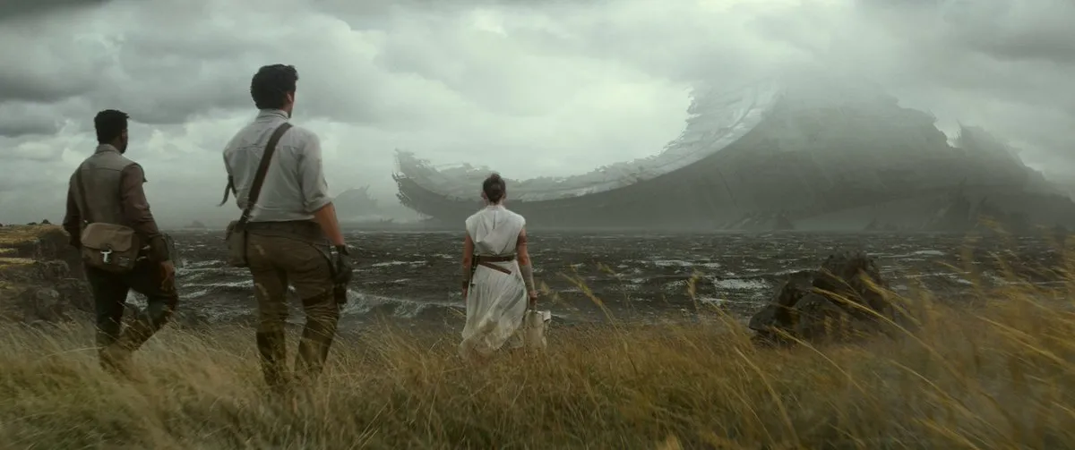 Star Wars 9 - Sitting Death Star.jpg