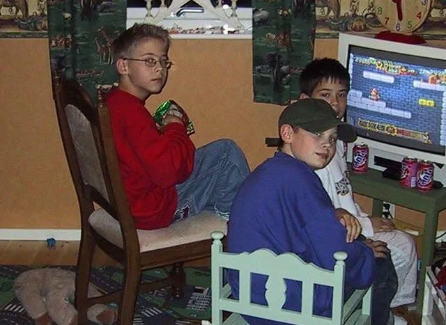 old 90s photo.jpeg