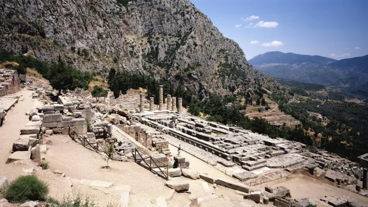 Delphi.jpg