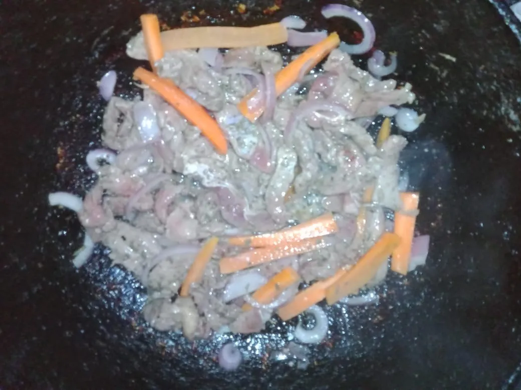 CARNE CON BERENJENA (6).jpeg