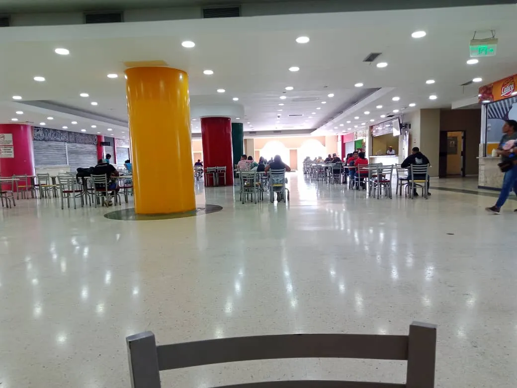 cumana plaza cc (3).jpeg