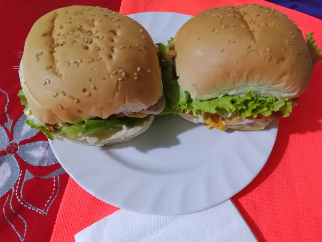 hamburguesa (13).jpeg