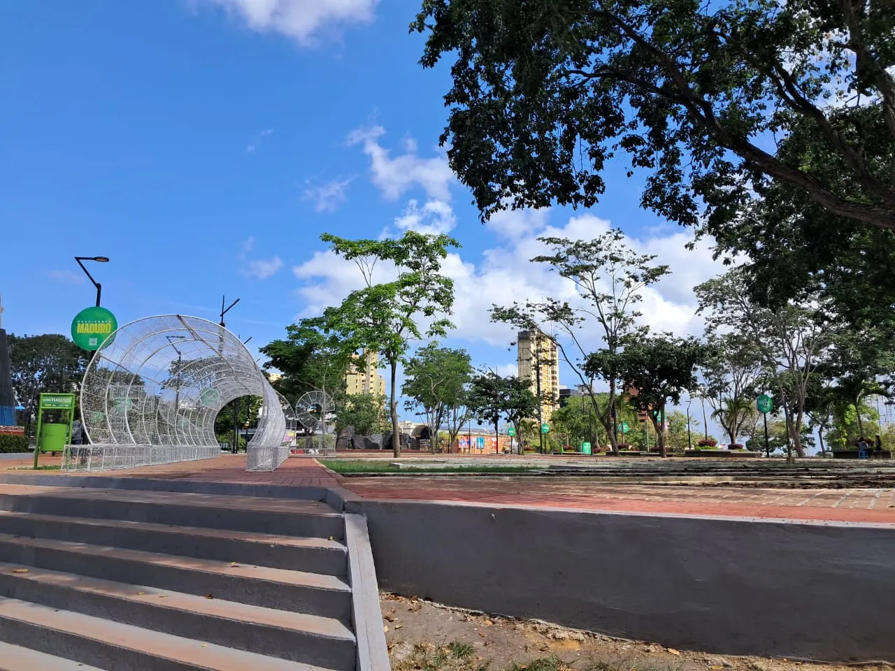 PLAZA EL HIERRO (13).jpeg