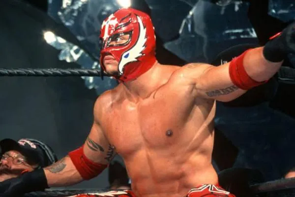 Rey-Mysterio-anuncia-su-fecha-de-retiro.jpg