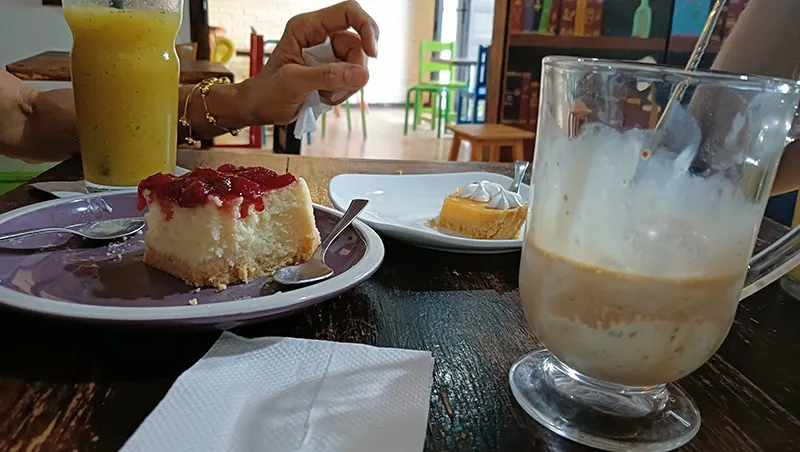 cafebreria 5.jpg