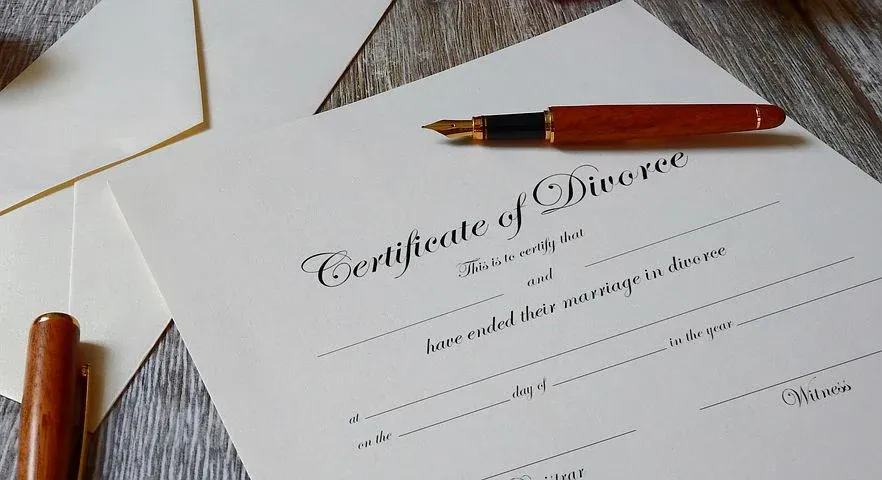 divorce-5798968__480.webp
