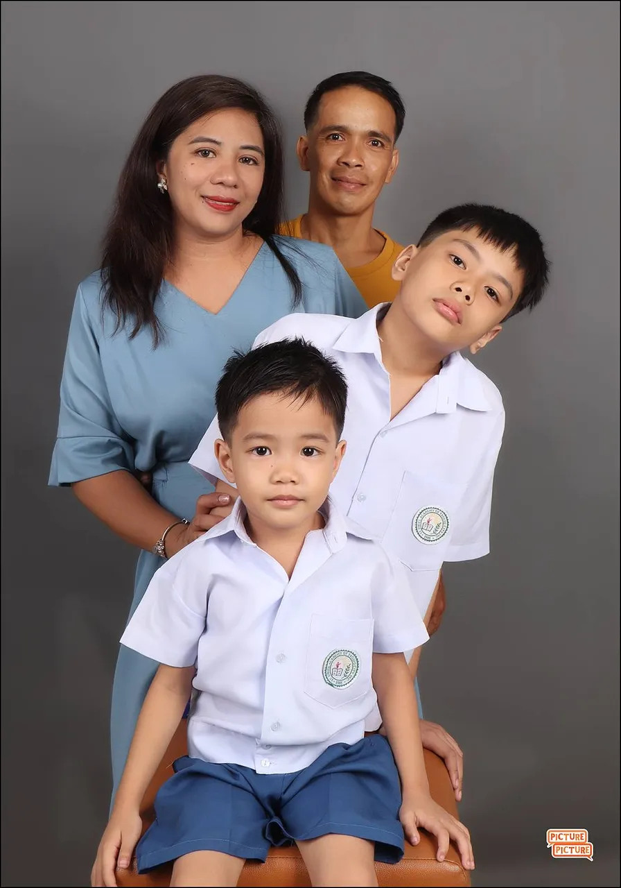 family 2.jpg