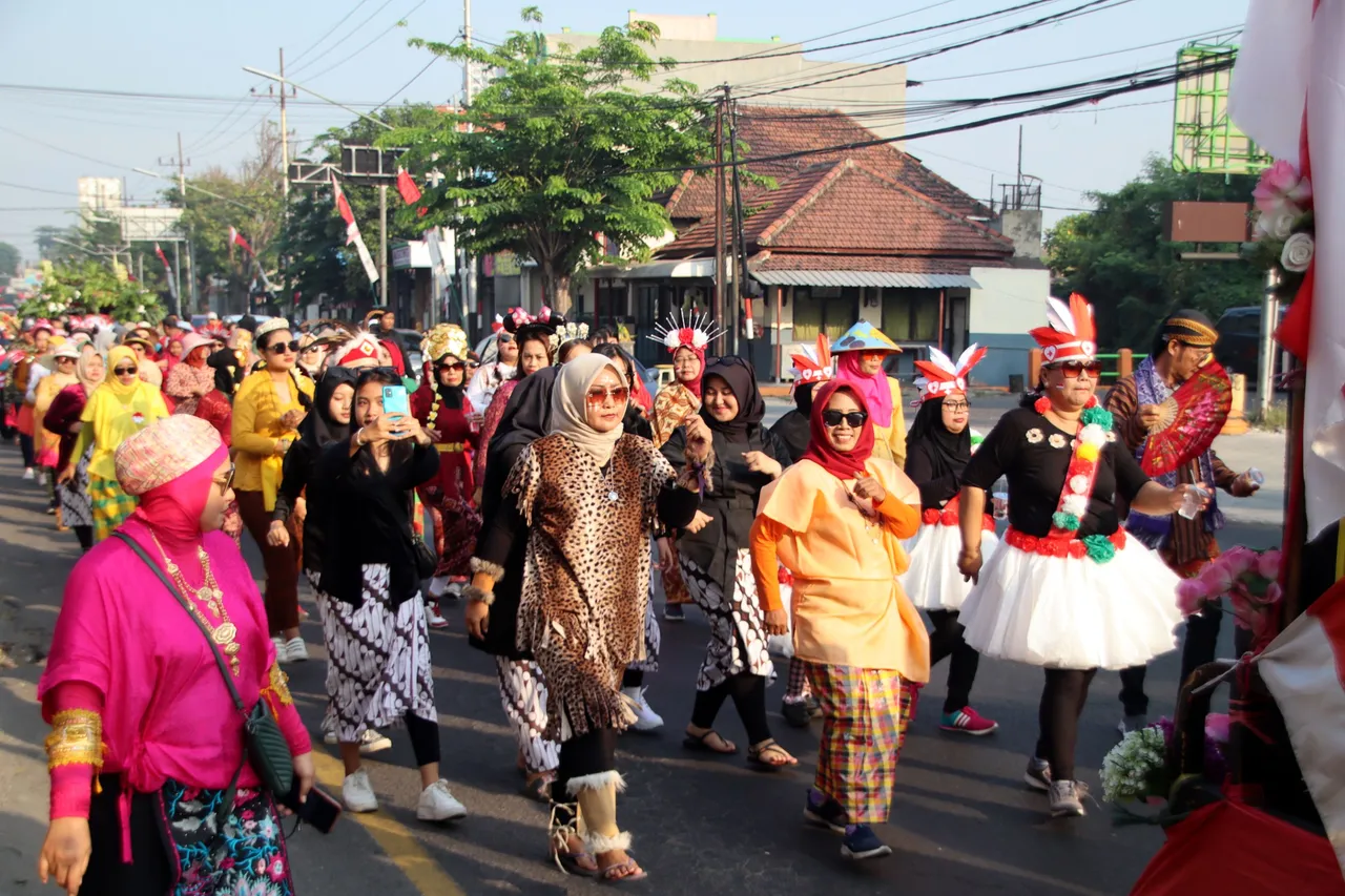 Karnaval agustus 23-6.JPG